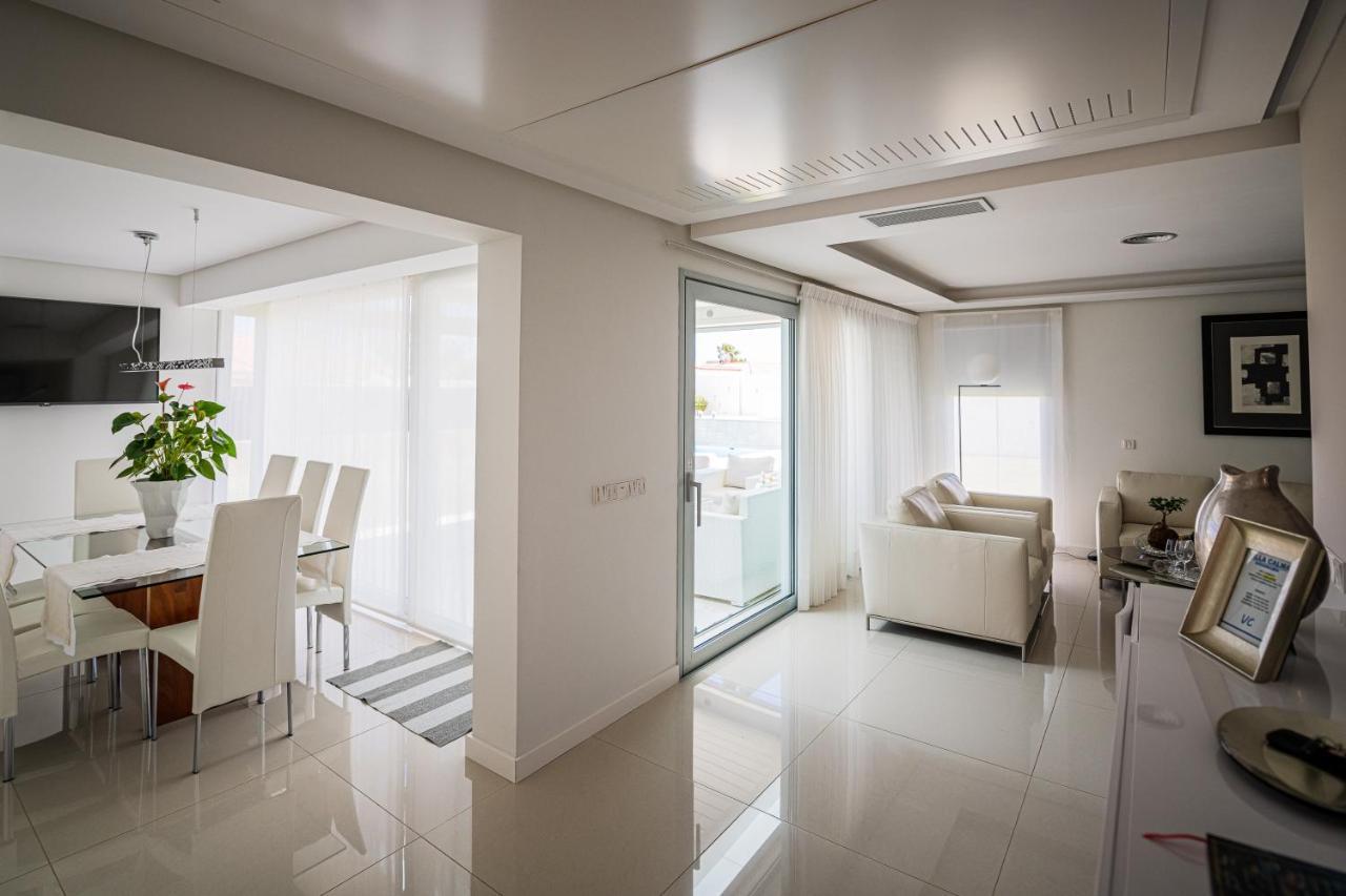 Villa Calma Luxury Villa 마스팔로마스 외부 사진